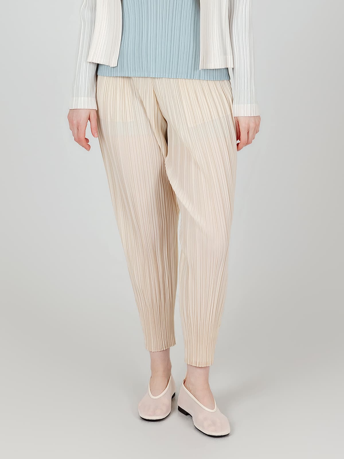 플러피 슬림 플리츠 팬츠