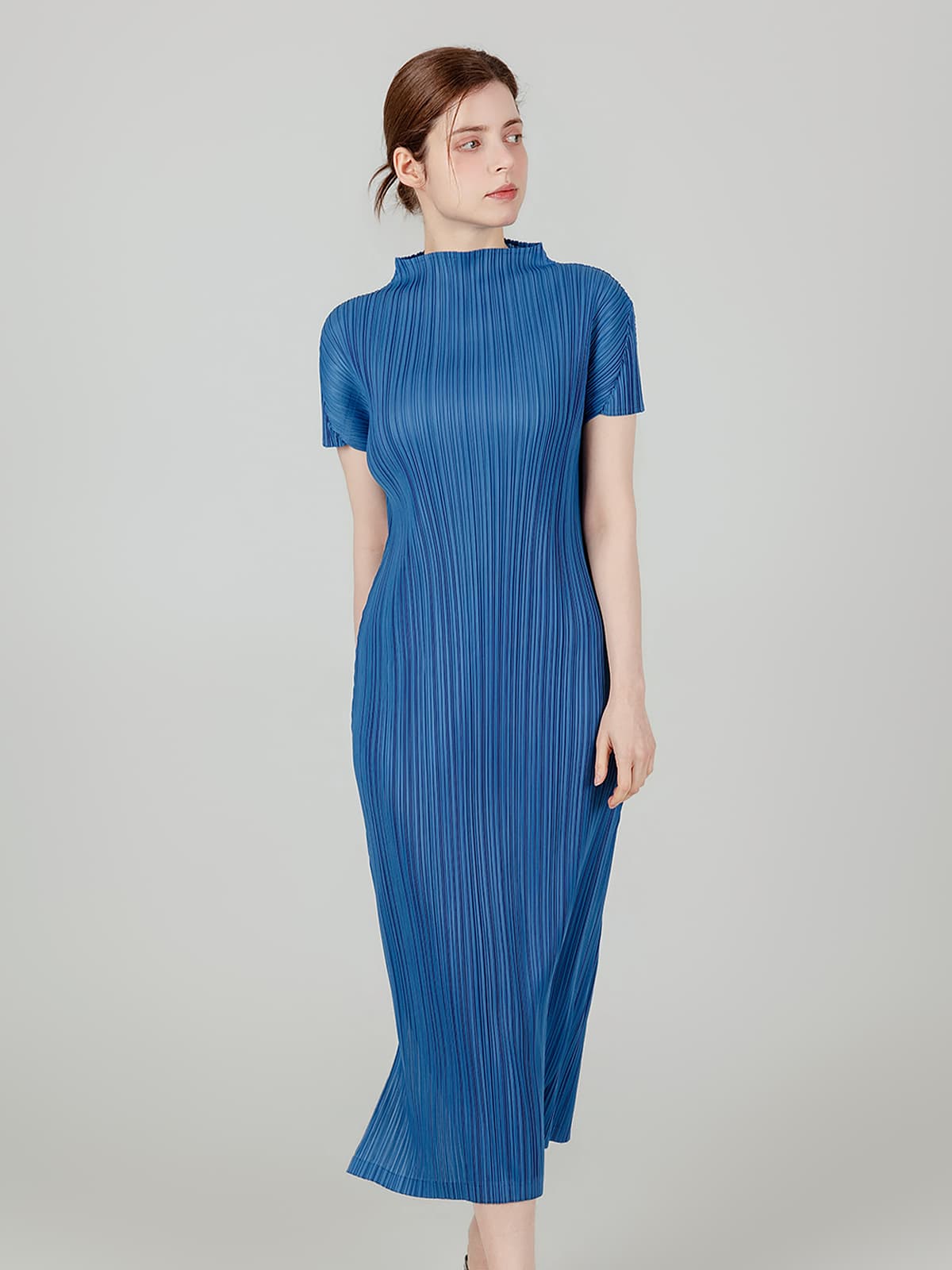 베이직 하프 플리츠 원피스