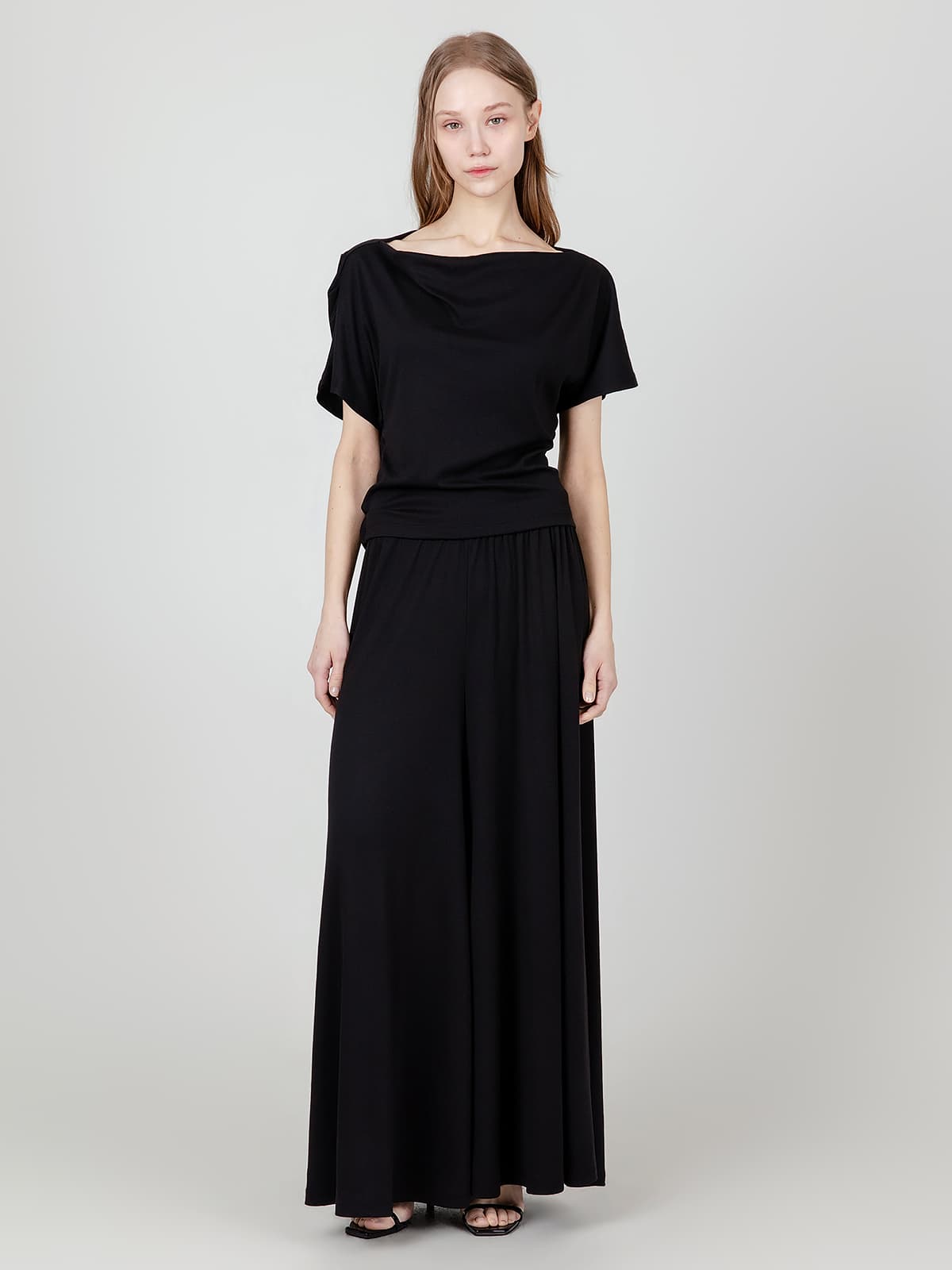 로아스 셔링 투피스